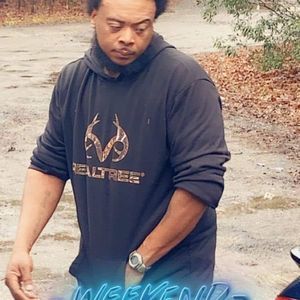 Meet your Posher, Corey